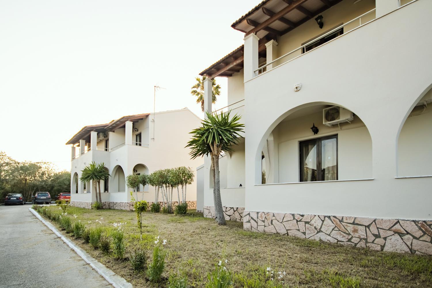 Ferienwohnung Parakladi Seaside Retreat Lefkímmi Exterior foto